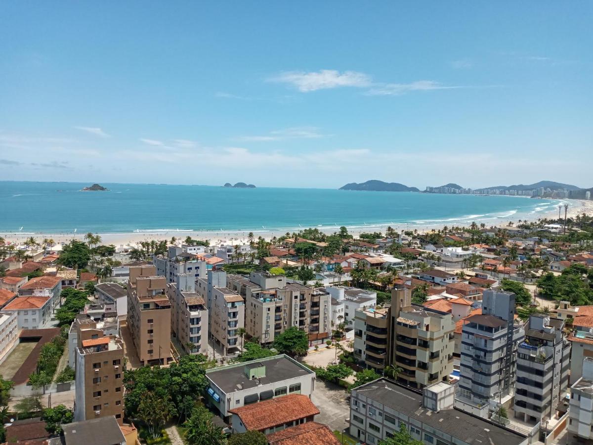 Apartamento Apto Vista O Mar Enseada - 18o Andar Cond Clube